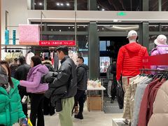 -lululemon(比斯特购物村店)