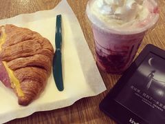 -星巴克(泰安万达店)