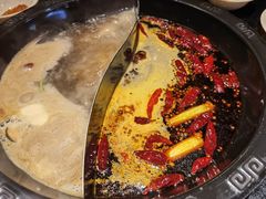 -周周有辣火锅馆(玖耀里店)