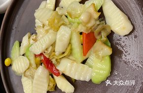 Mustard-flavored Jellyfish Slices