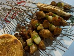 -清真磊磊烧烤老店(饮虎池街34号店)