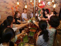 -玩坞轰趴馆·户外团建聚会主题生日派对馆(世豪广场店)