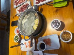 -养牛邓·潮汕牛肉海鲜自助火锅(广州店)