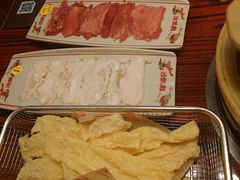 -沙胆彪炭炉牛杂煲(上海日月光广场店)