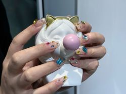 -CM.Nail美甲美睫