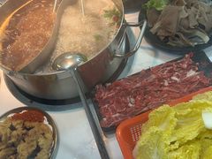 -刘少华贵州小黄牛·鲜牛肉火锅(总店)