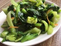 -云河农家乐饭店(福禄缘树山店)