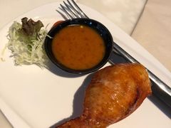 鲜虾胶酿脆皮鸡翅-港丽餐厅(高德置地店)