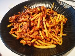 鱼香肉丝-俏江南天津时尚曲艺主题餐厅(马场道店)
