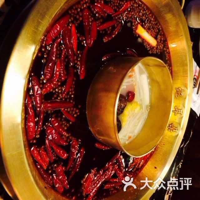 重庆耙耳朵火锅