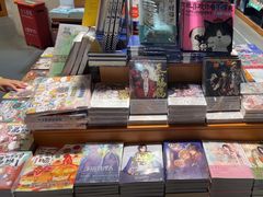 -西西弗书店&矢量咖啡(凯德晶萃广场店)
