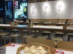 蟹粉小笼-馋三尺蟹粉小笼(人民广场店)