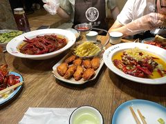 -叶派龙虾•招牌香辣蟹·海鲜(中海国际店)