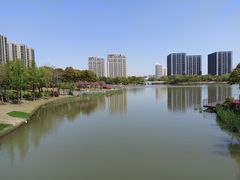 -南翔镇银翔湖公园