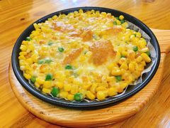 芝士玉米-老东镇啤酒屋海鲜加工·蒸汽海鲜·海鲜烧烤(台东店)