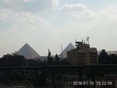 景点-吉萨金字塔群