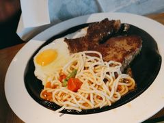 -豪客来牛排(人民东路店)