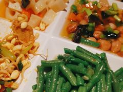 凉菜素拼-叁宝烤肉• 西安烧烤(太乙路店)