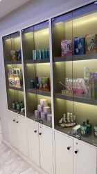 -咪咪专业脱毛连锁机构