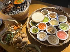 -包整·丝娃娃(一览甲秀楼风景店)