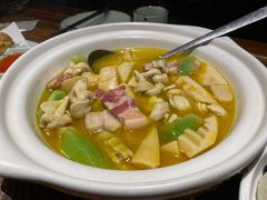 土猪肉百叶结-鱼食饭稻·苏浙土菜17年老馆子(平江路店)