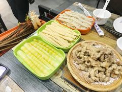 -小郡肝串串香火锅(金桥店)