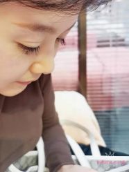 -首珥假日美睫美甲