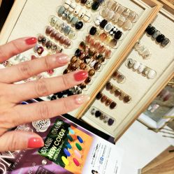 -花系美·美甲美睫精品店