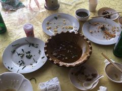 -华龙特色大骨鸡农家菜馆