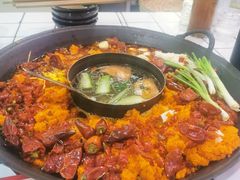 -财二舅火锅招待所