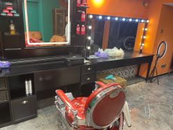 -鸿運 BARBER SHOP男士理发馆