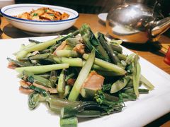 腊肉炒菜苔-肖记公安牛肉鱼杂馆· 省级非物质文化遗产(仁和路店)