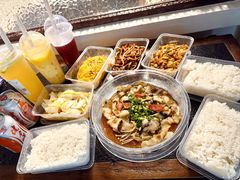 -荆九爷爆炒桥头三嫩(云南北路店)