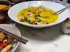 -大城小院饭店(博隆广场虹桥店)