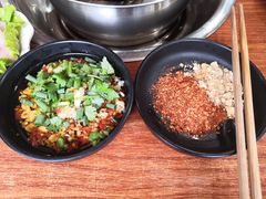 -牛华八婆麻辣烫(起源店)