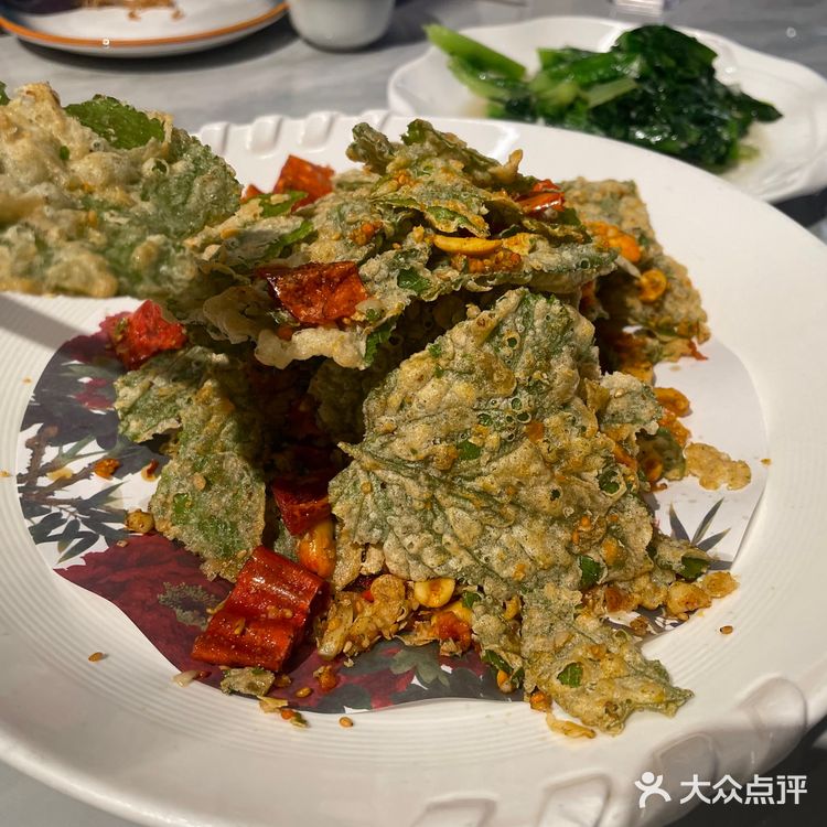 安吉必吃土家菜,没想到去了一家网红打卡店,还是多元化风格