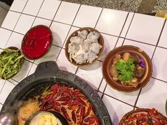 -财二舅火锅招待所