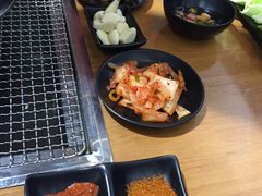 -肉甲韩国木炭烤肉(新壹街1店)