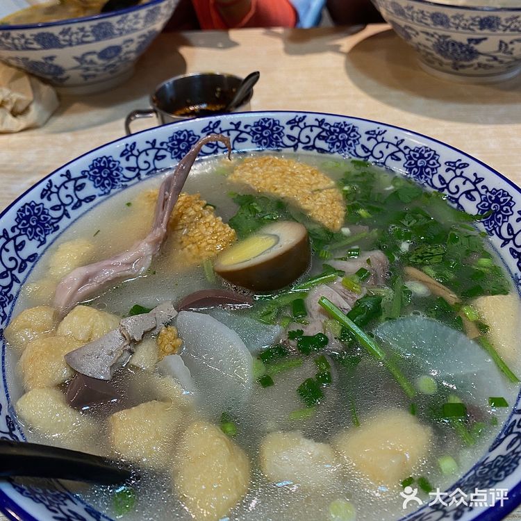 南京必吃-小潘记鸭血粉丝