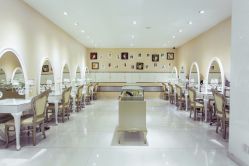 -苏菲亚婚纱影楼尊爵店(昆区店)