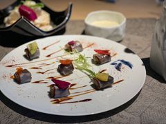 -穹六人间 people 6(岳阳路店)