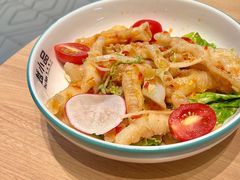 酸辣无骨凤爪沙拉-越小品·越南餐厅(万科里店)