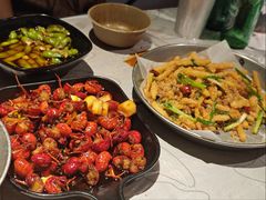-巴厘龙虾·榜首油焖大虾(音乐学院·沿江酒馆店)