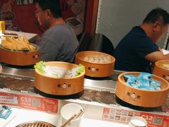 -龍歌自助小火锅(市南金茂湾店)