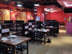 -虾弄弄海派小龙虾·牛羊蝎子火锅