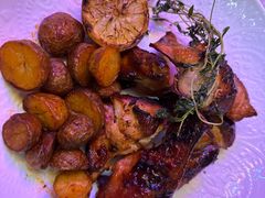 -LESCEDARS Brasserie Bistro香柏树