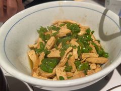 -费大厨辣椒炒肉(高铁吾悦广场店)