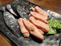 秘制香肠-·缸桶屋·韩式牛肋条自助烤肉(西湖D11店)