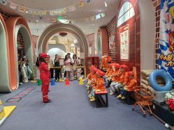 -奈尔宝家庭中心·亲子餐厅(华采天地店)