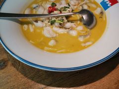 -蜜桃餐厅·伴山(湖滨商业街店)